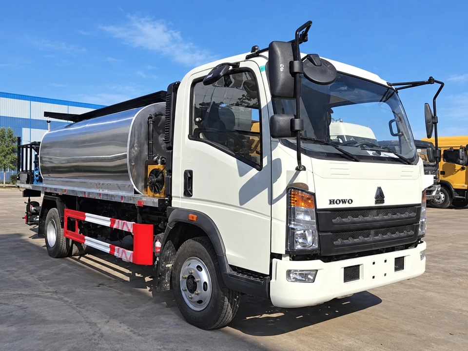 SINOTRUK HOWO HANJING 4×2 Water Tank Truck